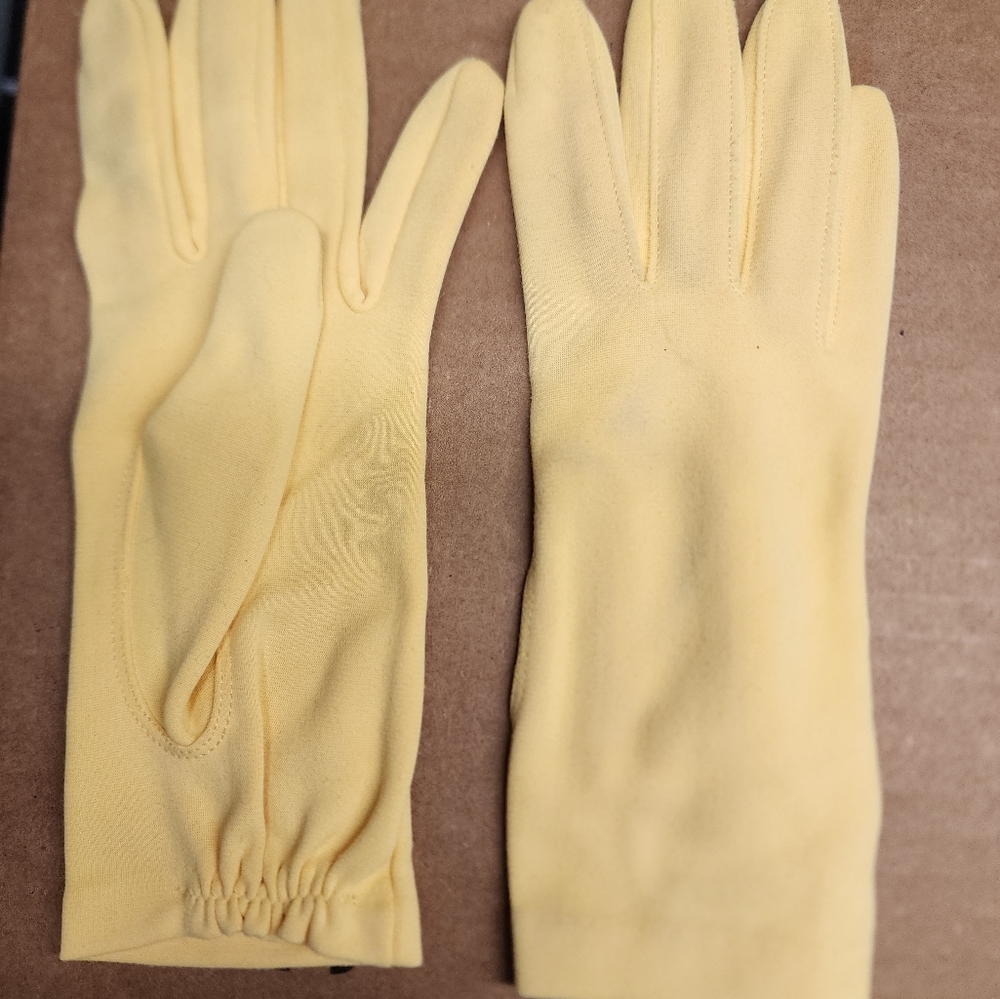 Vintage Formal Gloves Yellow Size Small 6.5